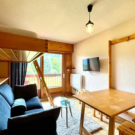 La Pierre Enneigee * 孔布卢